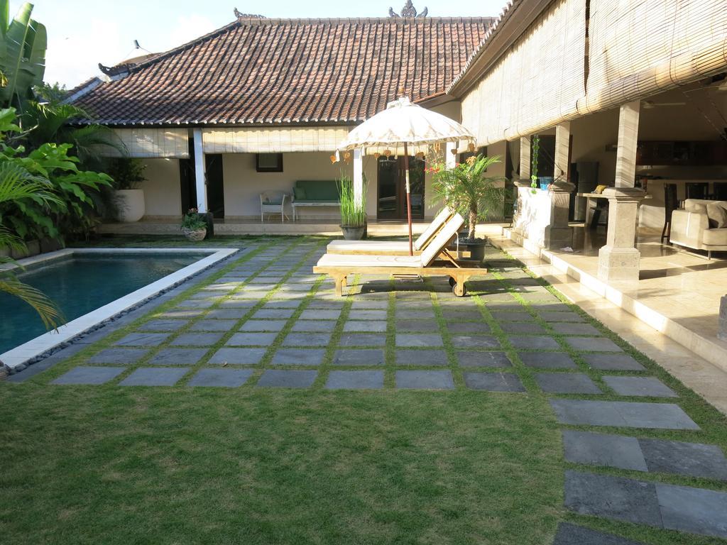 Villa Te Kawau Seminyak (Bali) Room photo